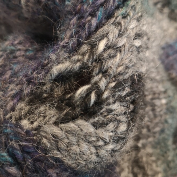 Wilfred Free Sweater/Cardigan - Picture 5 of 5